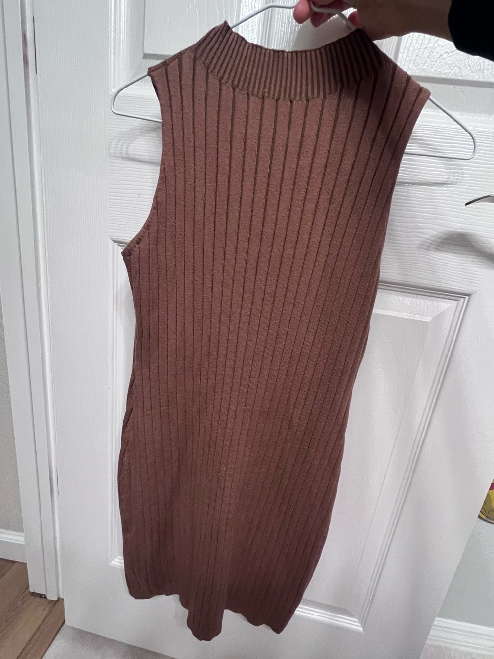 Sleeveless Ribbed Knit Sweater Dress in Brown